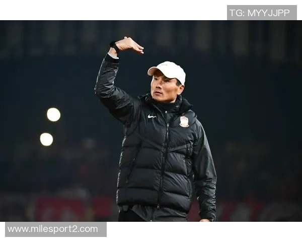 青岛媒体称西海岸崛起为赛季黑马邵佳一执教能力获广泛认可 青岛媒体称西海岸崛起为赛季黑马邵佳一执教能力获广泛认可