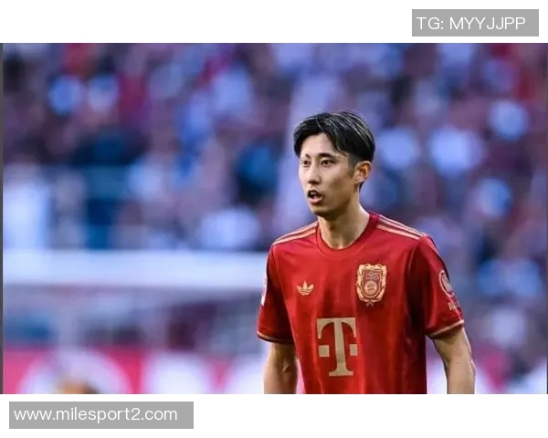 戴维斯与伊藤洋辉预计12月复出穆西亚拉恢复时间仍需4至8周