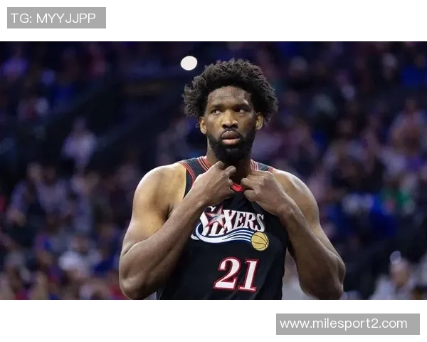 恩比德半场表现抢眼10投6中斩获19分罚球8中6助球队领先