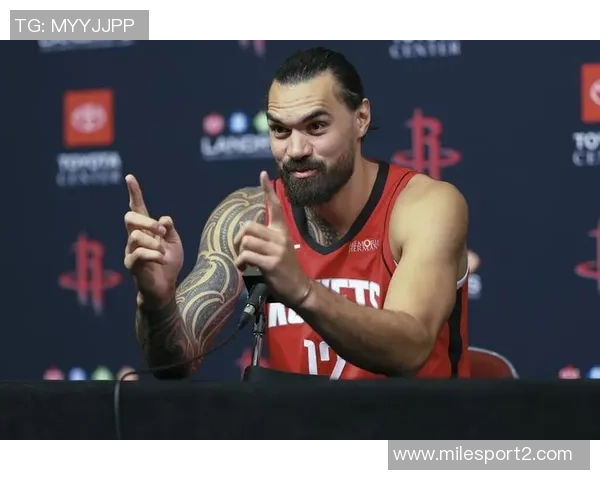 狄龙加盟提升太阳队气质攻守平衡显著改善与上赛季截然不同 狄龙加盟提升太阳队气质攻守平衡显著改善与上赛季截然不同