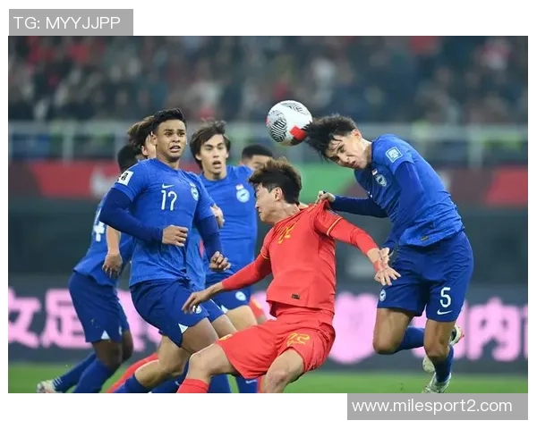 神奇扑救广岛三箭球员近距离头球攻门蹇韬极限反应将球捞出