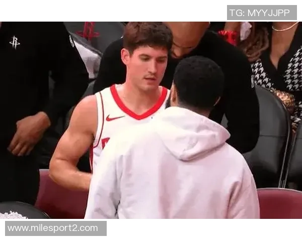 范弗里特盛赞KD与小卡称他们是自己见过最强的队友 范弗里特盛赞KD与小卡称他们是自己见过最强的队友